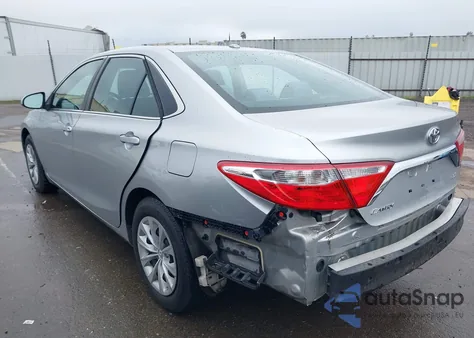 2015 Toyota Camry Le из США, поврежденный, VIN 4T4BF1FK3FR483654